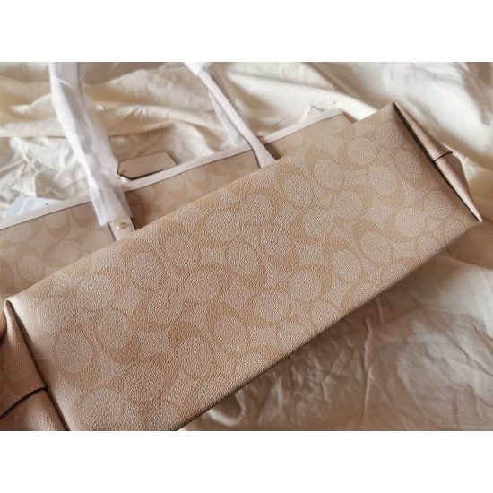 Coach Women's Bags