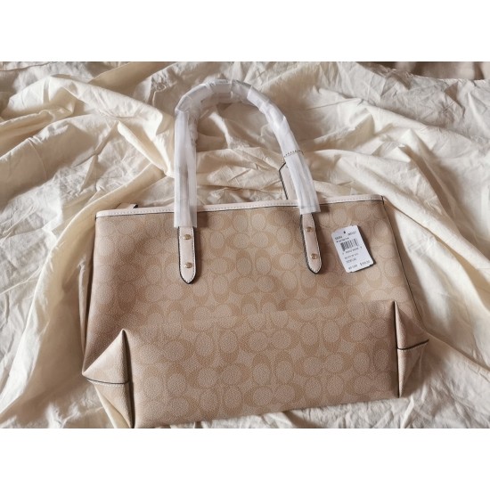 Coach Women's Bags