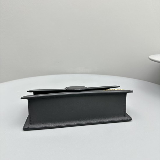 Jacquemus Bags Best Quality