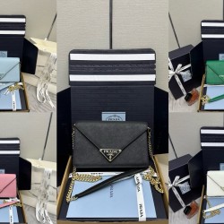 Prada Collection Top Quality
