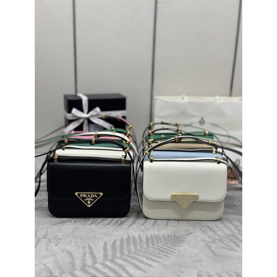 Prada Collection Top Quality
