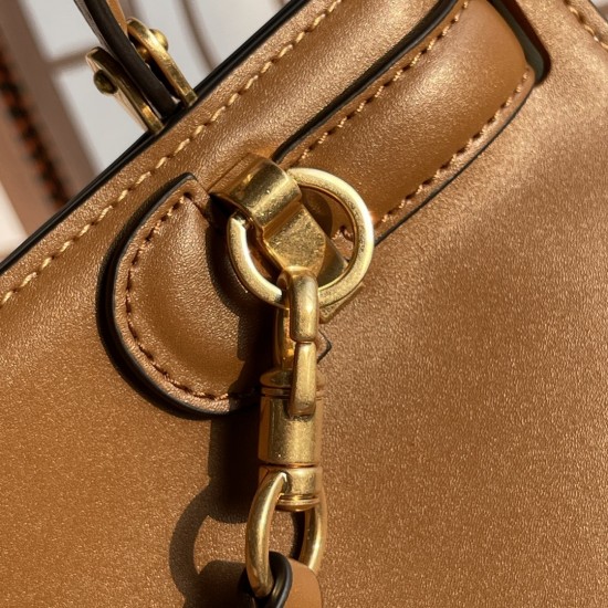 Tory Burch Collection Top Quality
