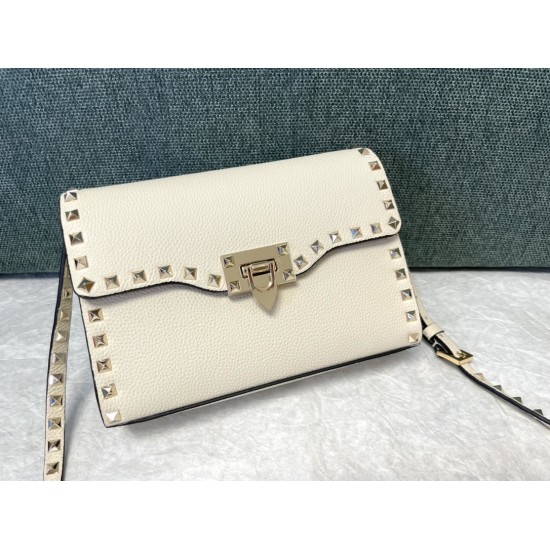 Valentino Collection Top Quality
