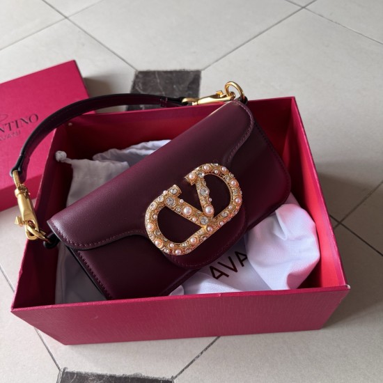 Valentino Collection Top Quality
