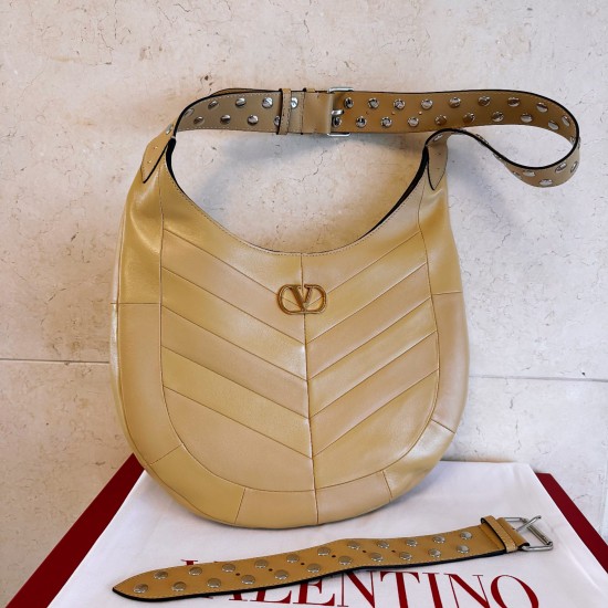 Valentino Collection Top Quality
