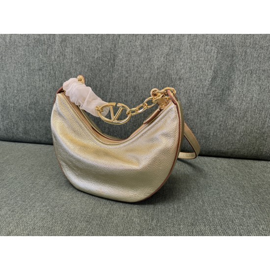 Valentino Collection Top Quality
