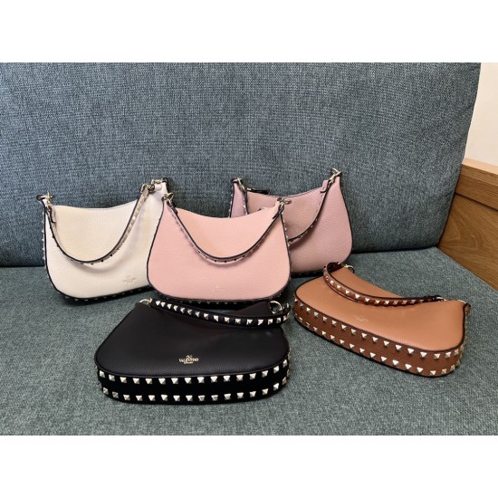 Valentino Collection Top Quality
