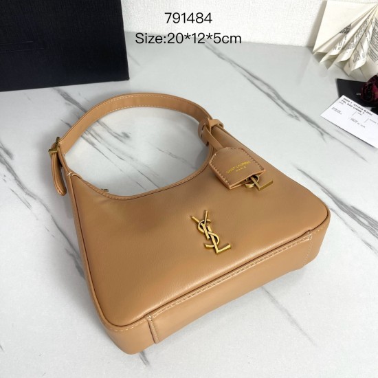YSL High Quality
$65-$90