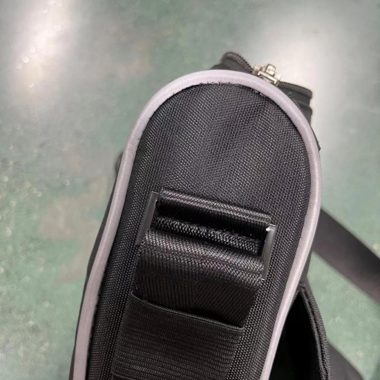 Trapstar Shoulder Bag 11