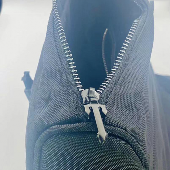 Trapstar Shoulder Bag 11