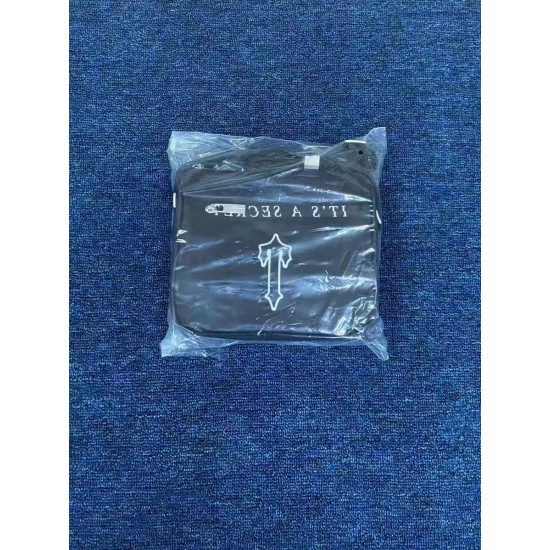 Black and White Label 9