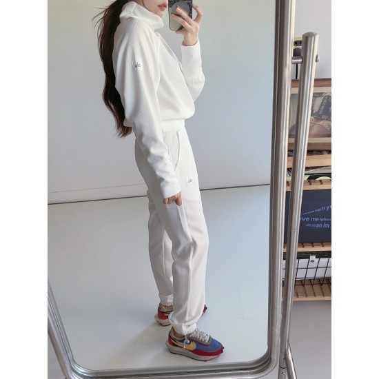 Alo Set