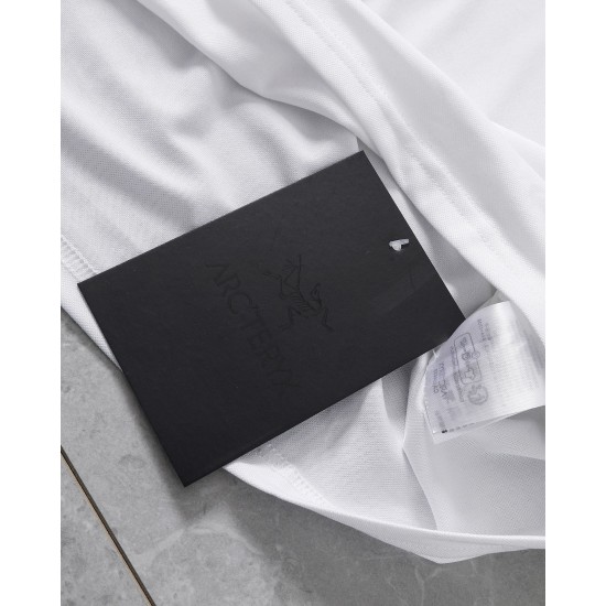 Arcteryx Clothing