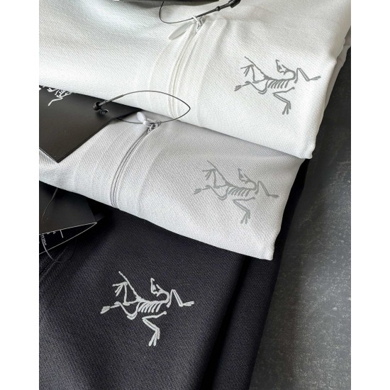 Arcteryx Clothing