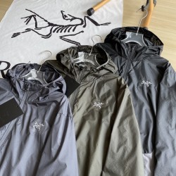 Arcteryx Clothing