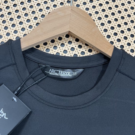 Arcteryx Clothing