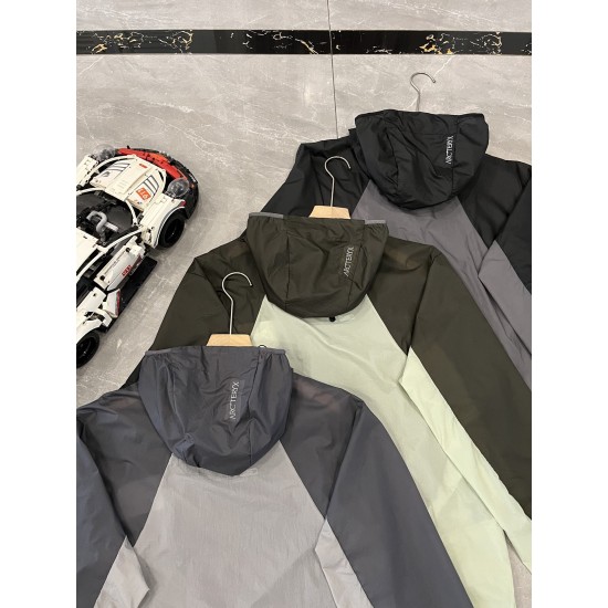 Arcteryx Clothing