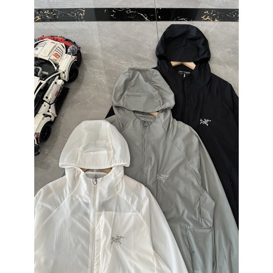 Arcteryx Clothing