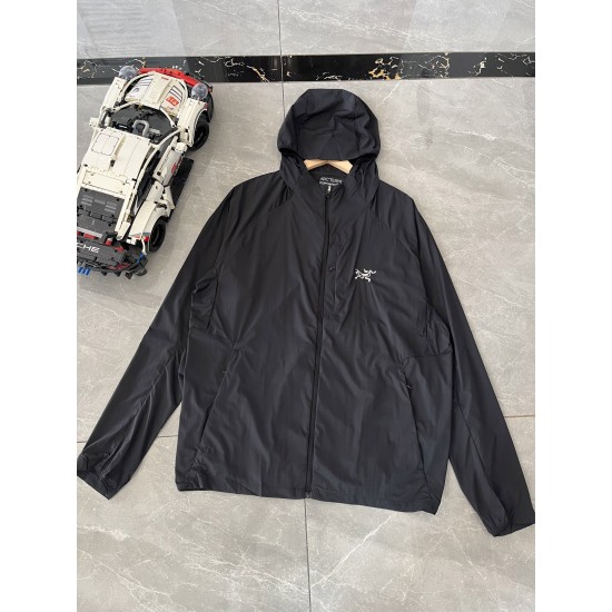 Arcteryx Clothing