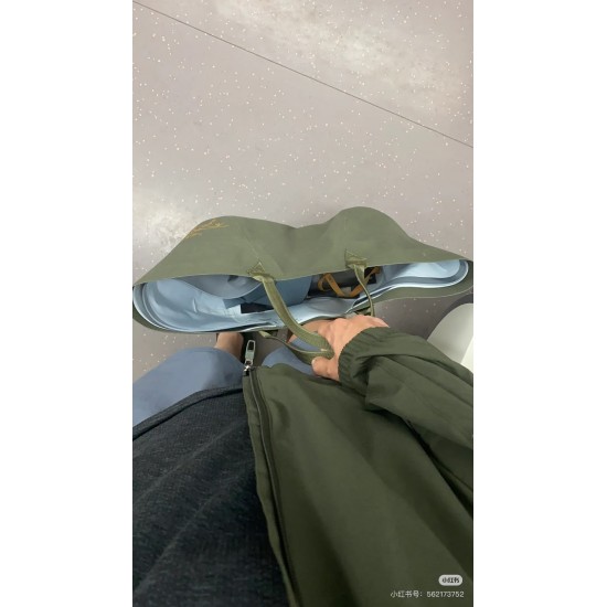 Arcteryx Clothing