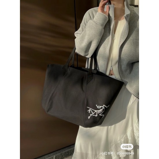 Arcteryx Clothing