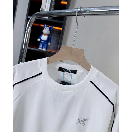 Arcteryx Clothing