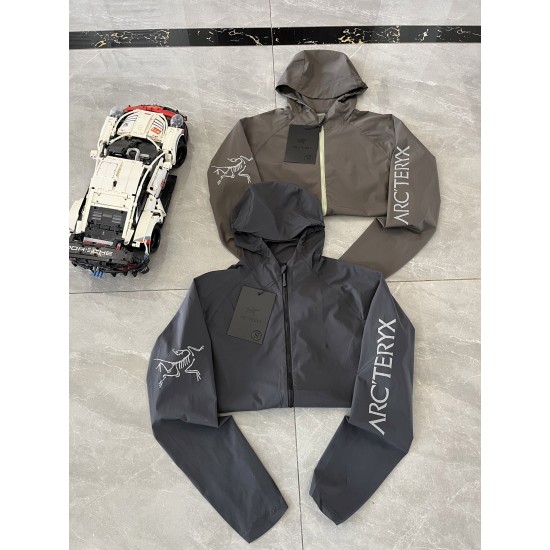 Arcteryx Clothing