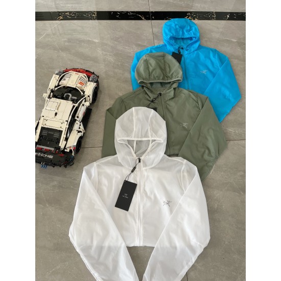 Arcteryx Clothing