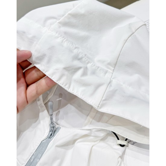 Arcteryx Clothing