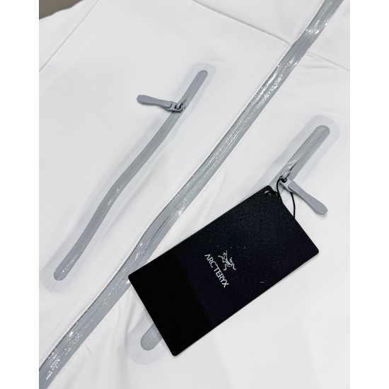 Arcteryx Clothing