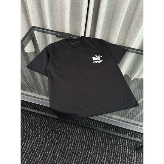 Arcteryx Clothing
