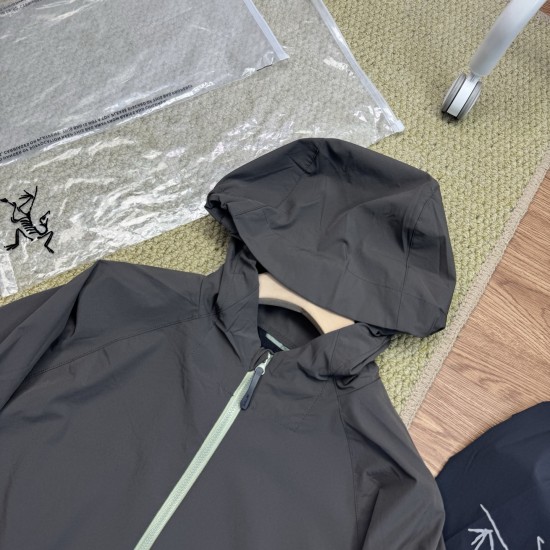 Arcteryx Clothing