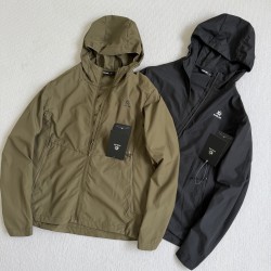 KAILAS Clothing
