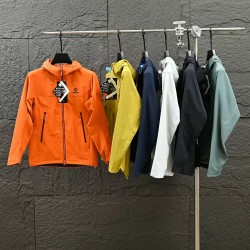 KAILAS Clothing
