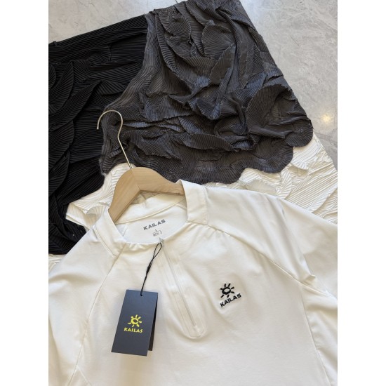 KAILAS Clothing