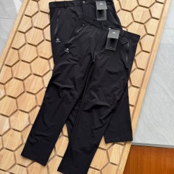KAILAS Clothing