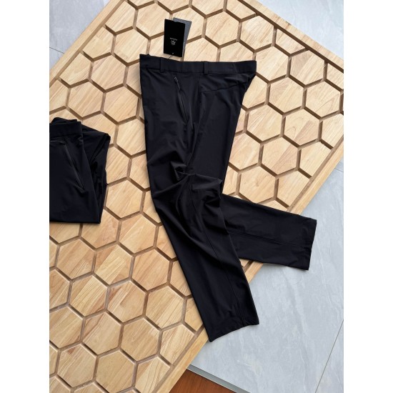 KAILAS Clothing