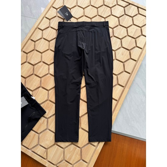 KAILAS Clothing