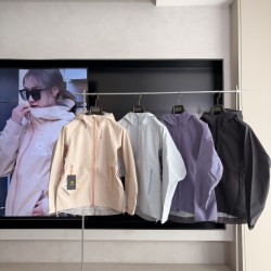 KAILAS Clothing