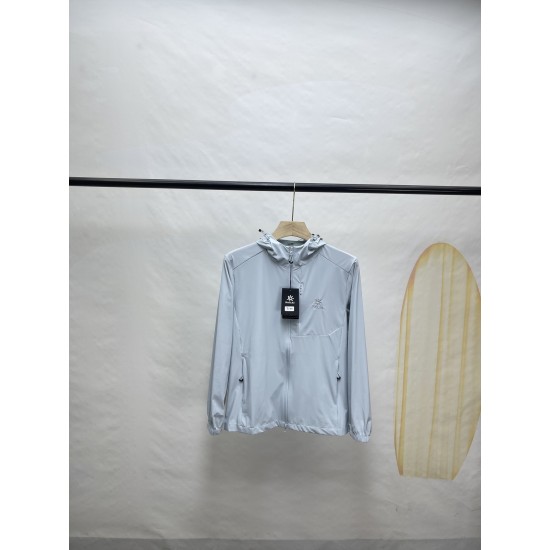 KAILAS Clothing