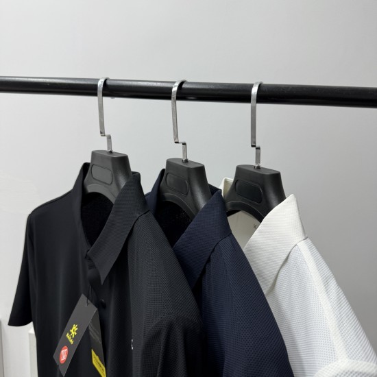 KAILAS Clothing