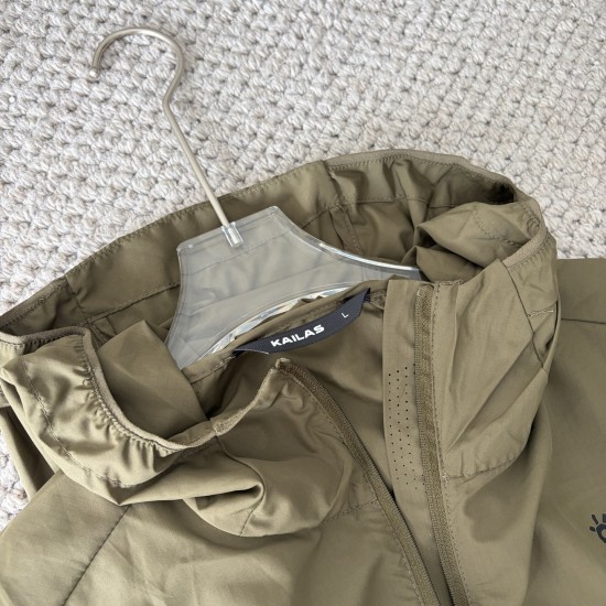 KAILAS Clothing