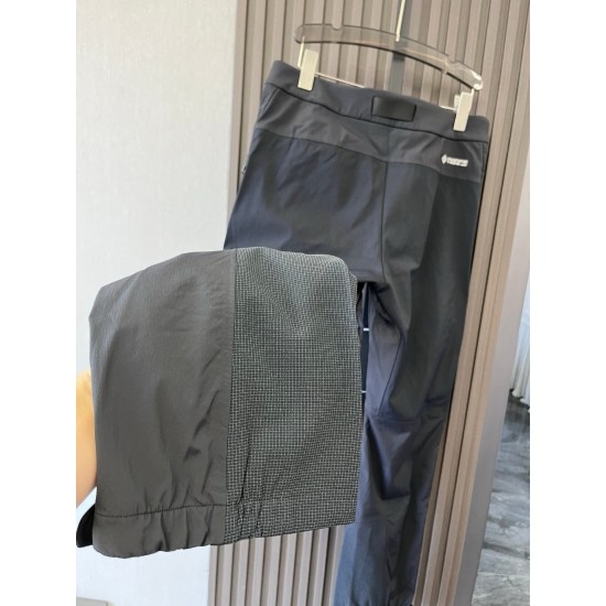 KAILAS Clothing