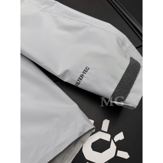 KAILAS Clothing