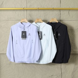 KAILAS Clothing