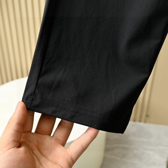 KAILAS Clothing