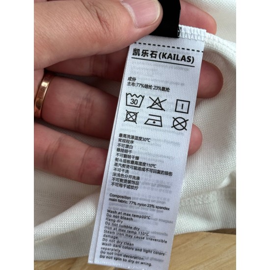 KAILAS Clothing
