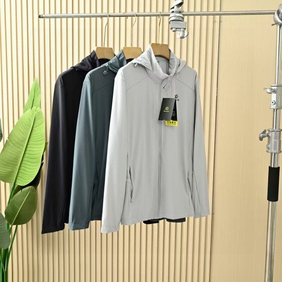 KAILAS Clothing