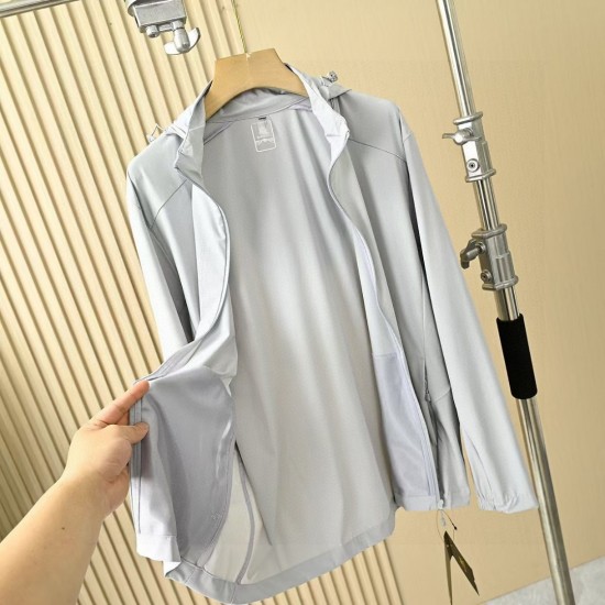 KAILAS Clothing