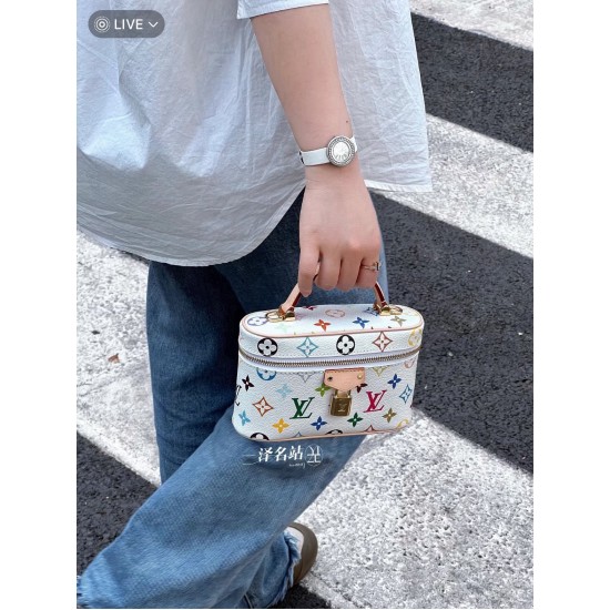 LV Clothing